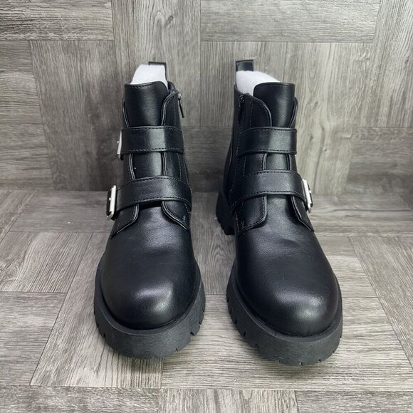 Journee Collection Women's size 9 Maebury Black Booties - Picture 4 of 8